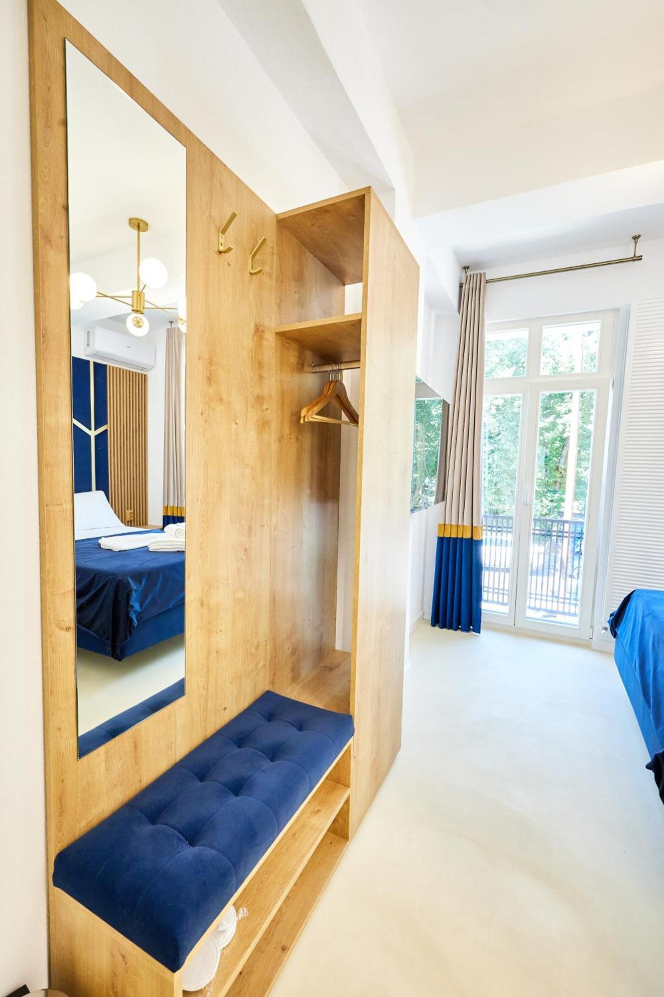 Hotel Carol Park View Bukarest